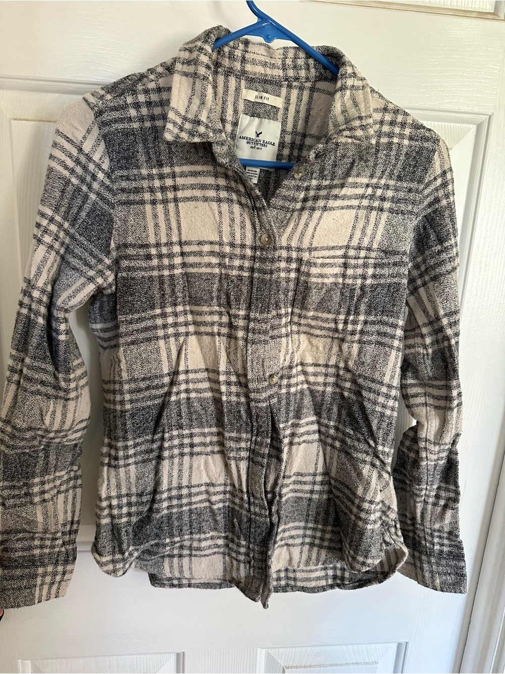 American Eagle Outfitters Cream and Gray Plaid Button-Down Shirt